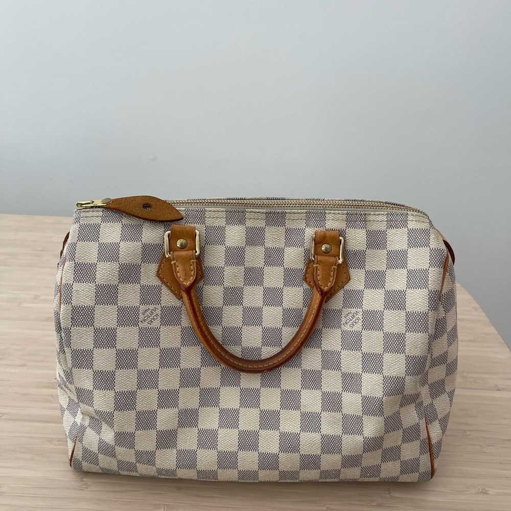 Used Louis Vuitton authentic bag